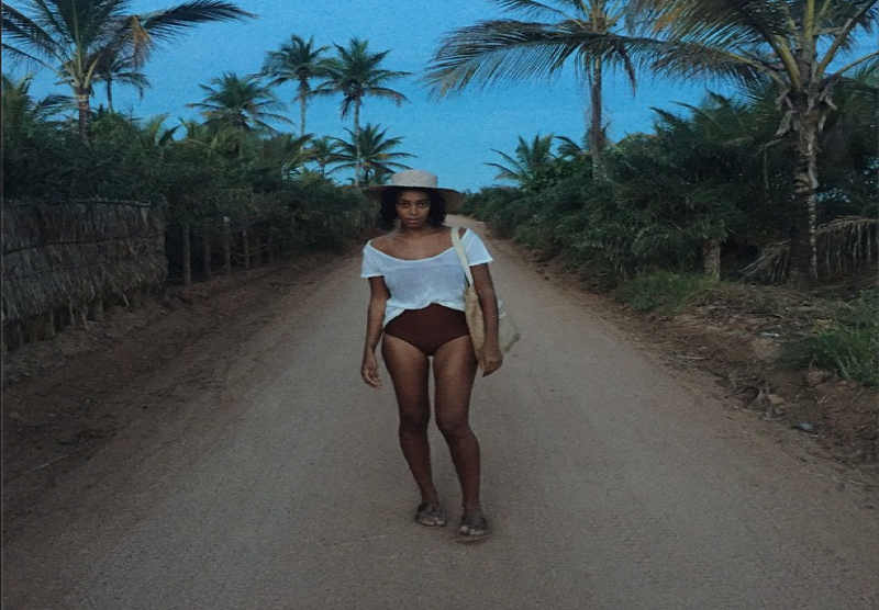 Solange on Beach_Instagram